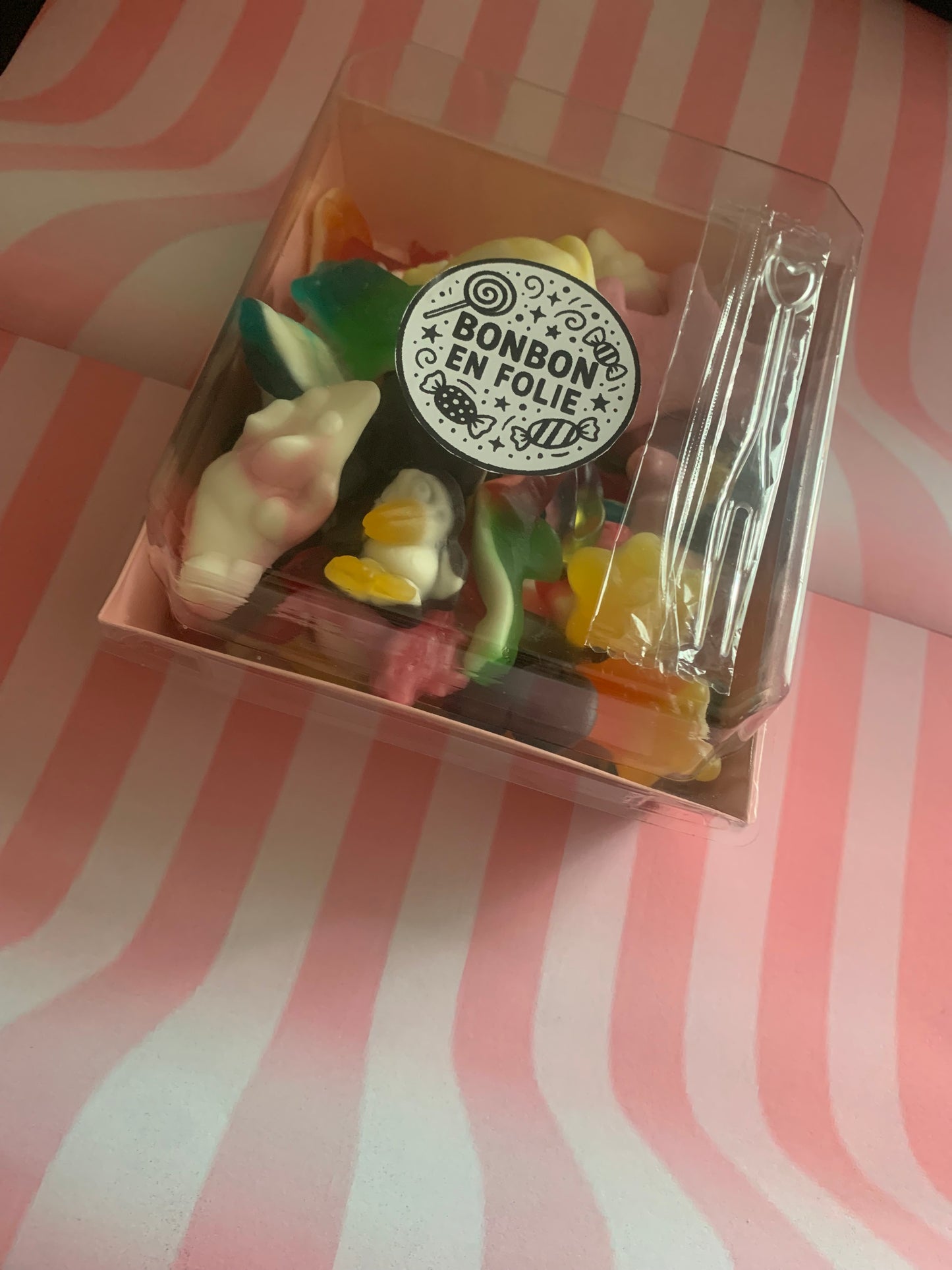 La boîte sauvage ( avec un petit pic) 300g